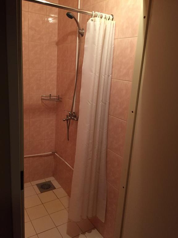 Oravapesa Guest House Häädemeeste Eksteriør billede